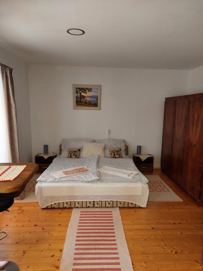 Kossuth Lajos Utca 73 Apartman Nabuka Tihany Exterior foto